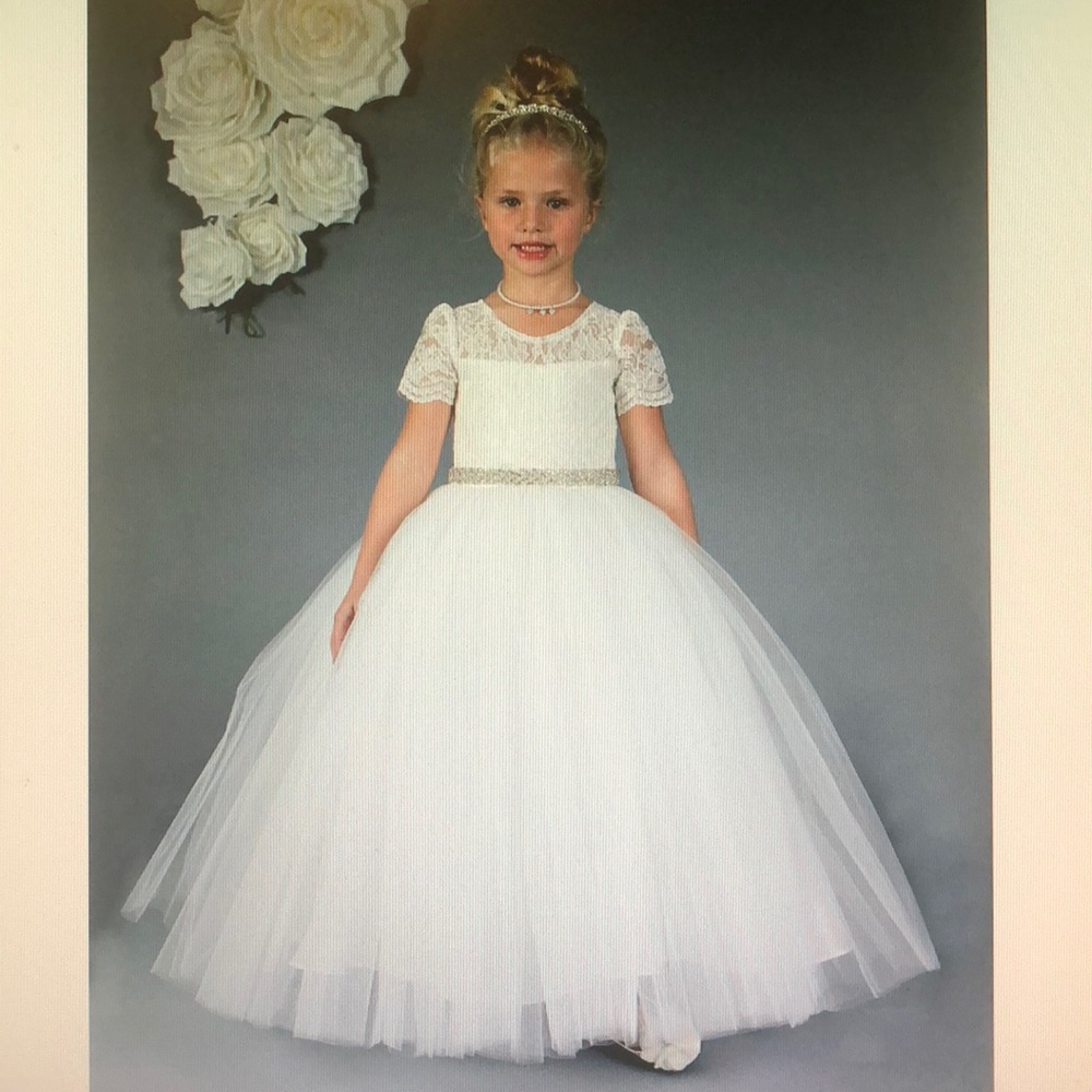 Flower Girl Amalee Style FG133 White Dress Size 6